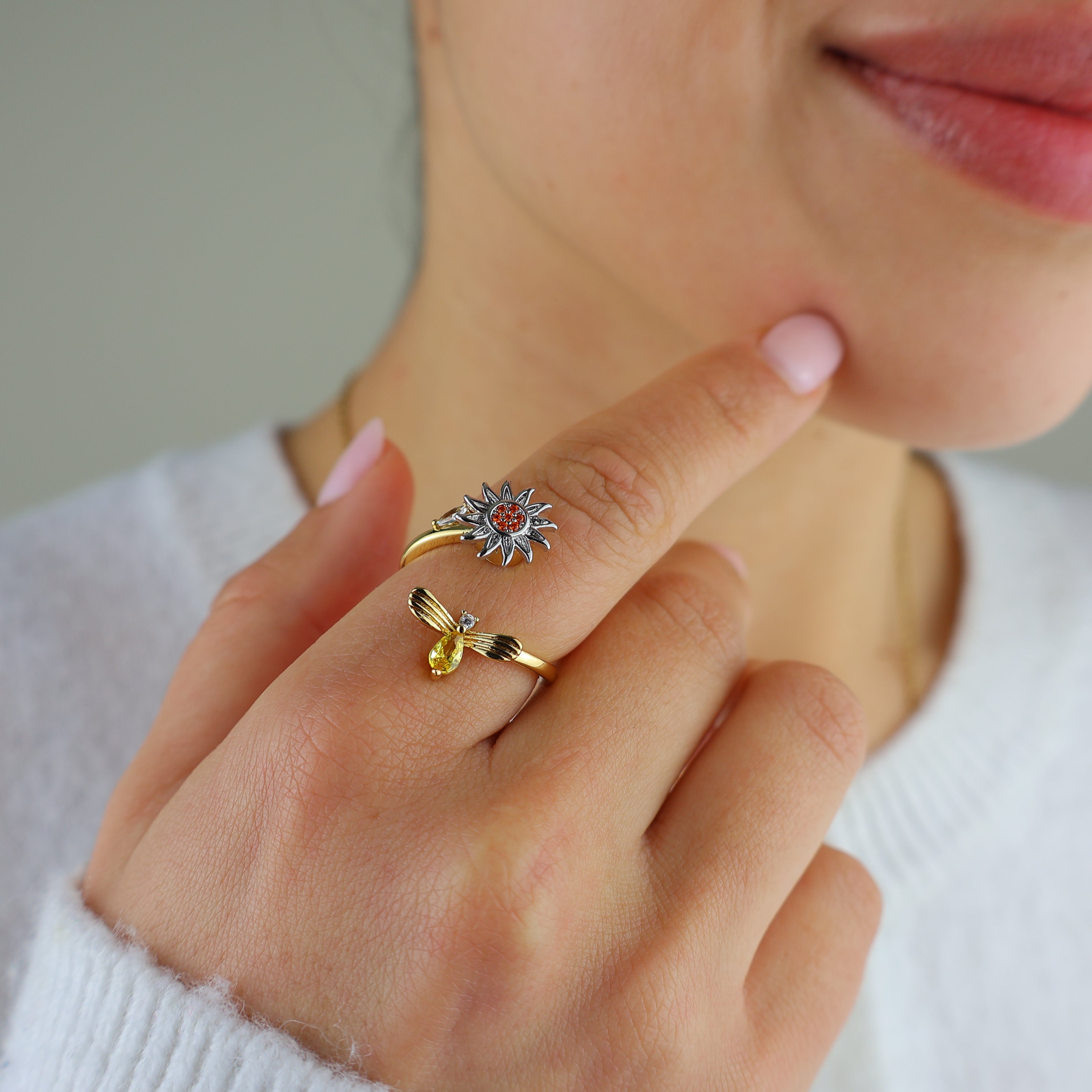 Bee & Bloom Anxiety Ring