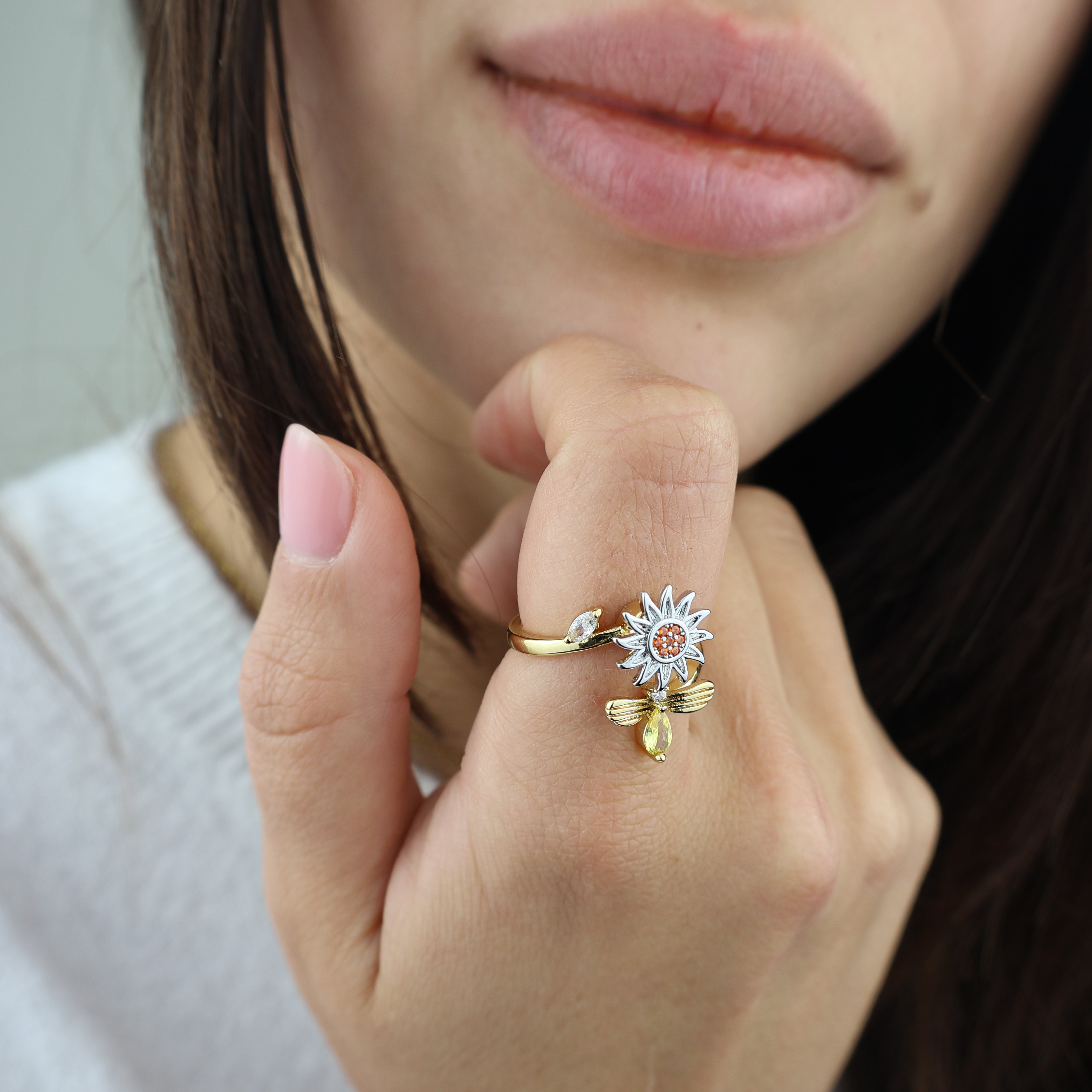 Bee & Bloom Anxiety Ring
